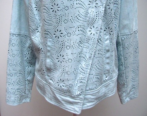 Pale Blue Faux Suede Jacket Floral Cutout Zippered Chicos Womens Size 2 L 12 - Picture 6 of 11