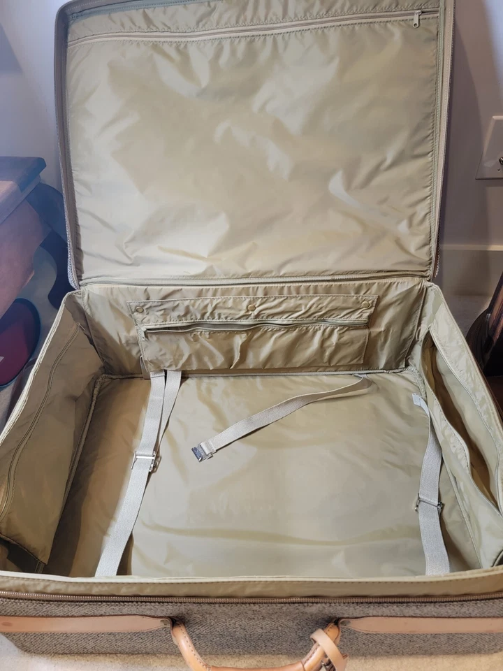 Hartman Tweed Luggage - Image 4 of 4