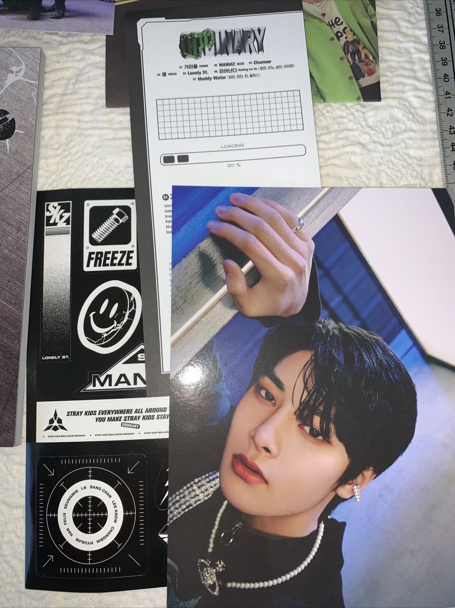 2 Stray Kids ODDINARY: Frankenstein & Red Version (CD) Album