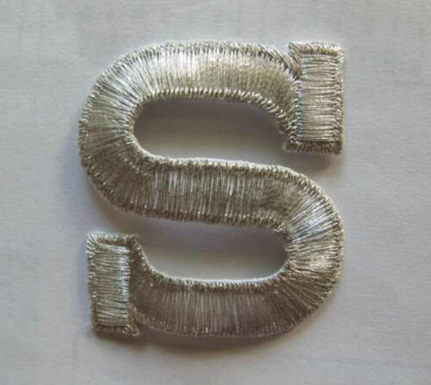 Iron On Applique Patch / 1 Pc