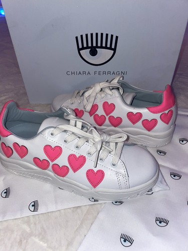 Chiara Ferragni Pink hearts shoes sneakers Size 36 Italy NIB Rare - Picture 2 of 7