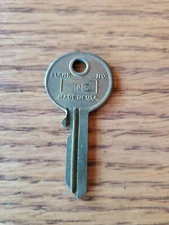 62DP Key Blank for Vintage Jaguar Saab Triumph MG Volvo K895