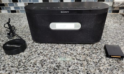 Sony AIR-SA10  Wireless Speaker w/ EZW-RT10A Transceiver + TDM-iP10 Ipod Dock