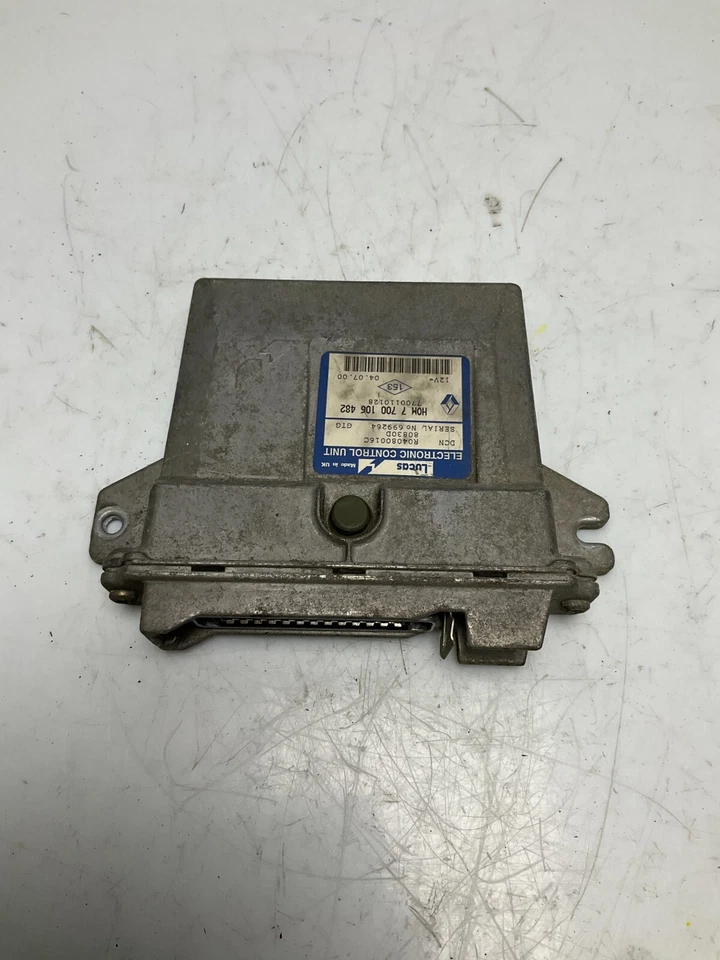 CENTRALINA MOTORE ECU RENAULT TRAFIC codice ricambio: 7700106482 7700110128 - Immagine 3 di 4
