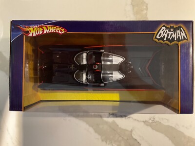 ミニカー Hot Wheels 1966 TV Series Batmobile 1:18 1:18 Hot Wheels 1966 T.V. Series Batmobile Diecast (New In