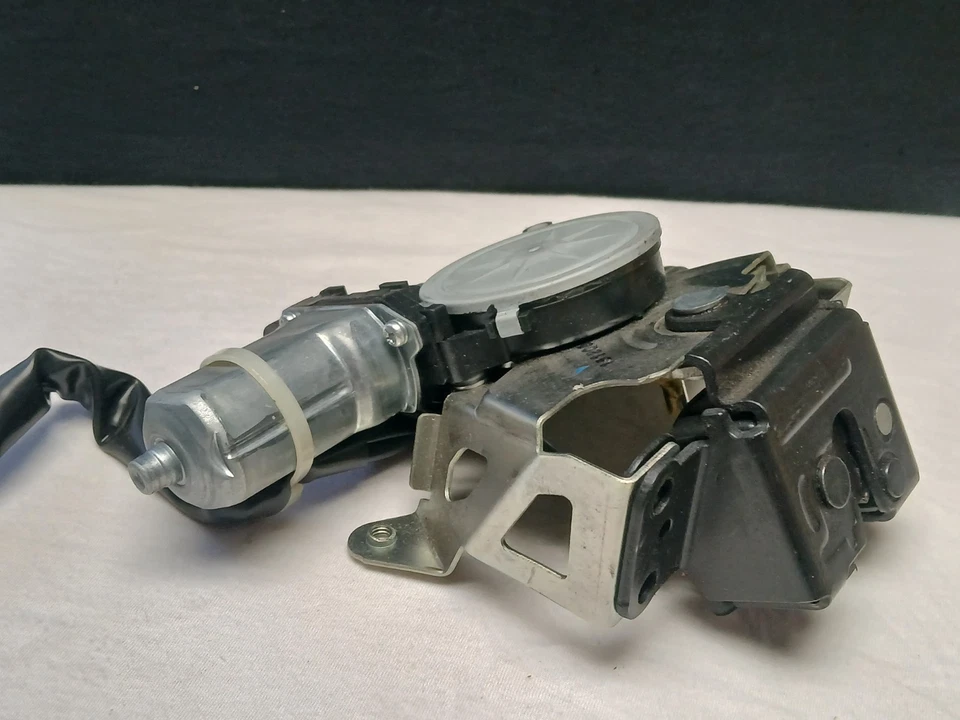 Toyota Venza 2009-2015 puerta levadiza maletero pestillo actuador bloqueo eléctrico OEM Foto 3 de 4