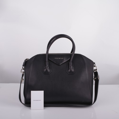 Givenchy Medium Black Goat Antigona Tote and Shoulder Bag BB05100012 15168045