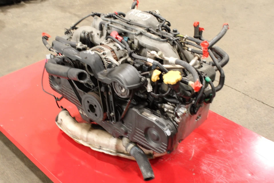 JDM SUBARU FORESTER EJ25 SOHC 2.5L 00-01-02-03-04-05 NON-AVLS ENGINE - Image 2 of 4