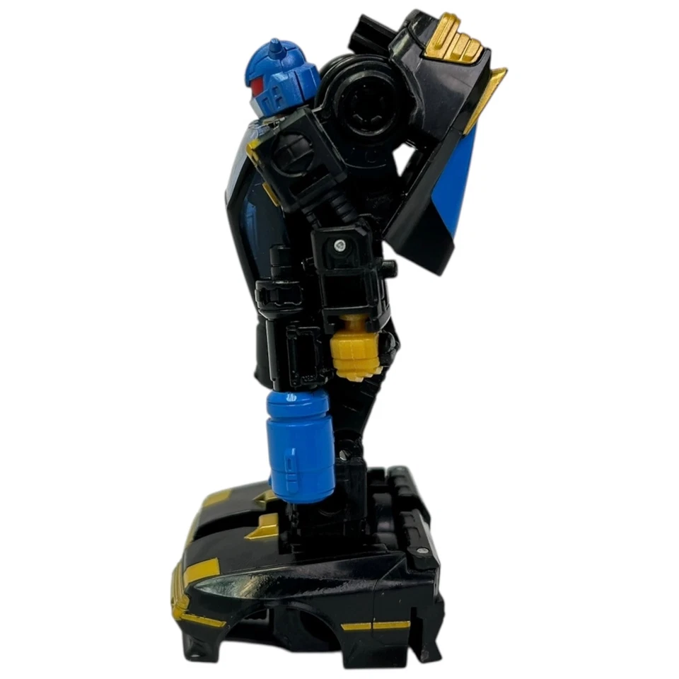 Figura de acción Transformers Shattered Glass Goldbug Deluxe Class Generations Foto 2 de 4