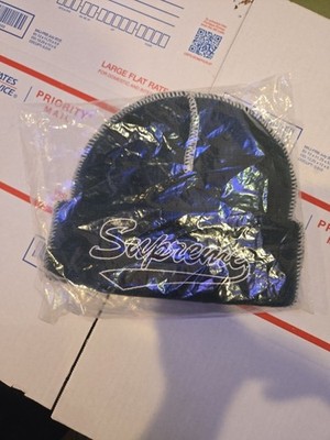 Supreme Contrast Stitch Beanie Dark Pine FW22 