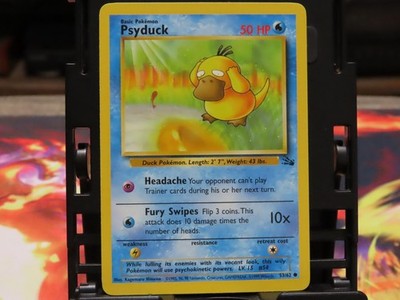Psyduck 53/62 Fossil MP Pokemon Card WOTC Vintage Common Kanto Water