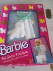 NEW BARBIE PET SHOW FASHION PASTEL GREEN WHITE GOWN WITH WHITE FURRY CAT 3657