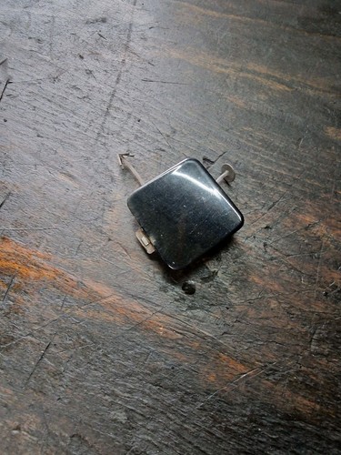 BMW E60 E61 Vorne Abdeckung Abschleppöse 7033700 Saphire Schwarz Stoßstange