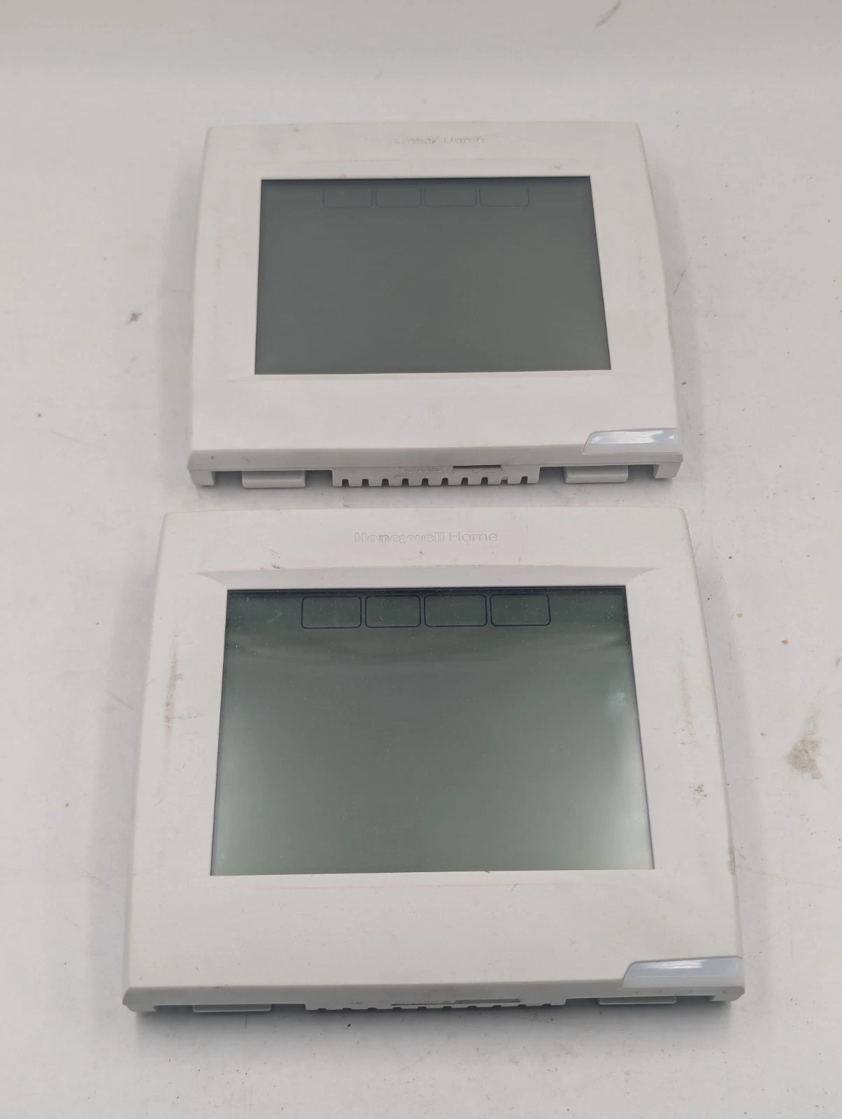 Honeywell TH8320R1003 VisionPRO 8000 RedLink Digital Thermostat Lot of 2 No Base