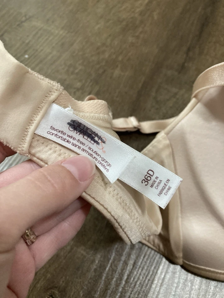 Sutiã Gilligan & O'Malley Favorite bege sem fio tamanho 36D - Imagem 2 de 4