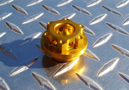 BMW S1000RR Billet Oil Cap - GOLD Anodized Filler Plug S1000XR S1000R HP4 G310 - Bild 1 von 1