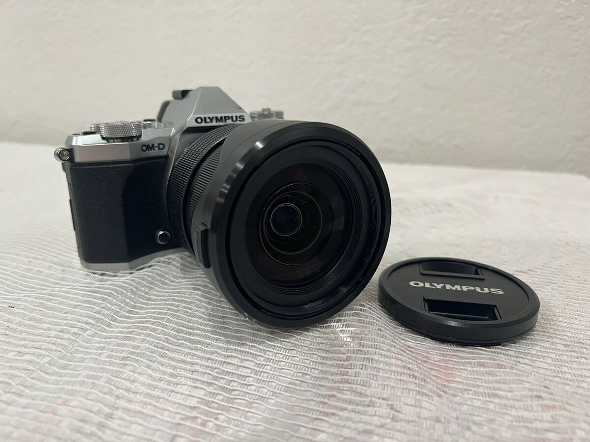 Olympus OMD EM5 Mark II with Olympus 12-40 F2.8 Pro Lens