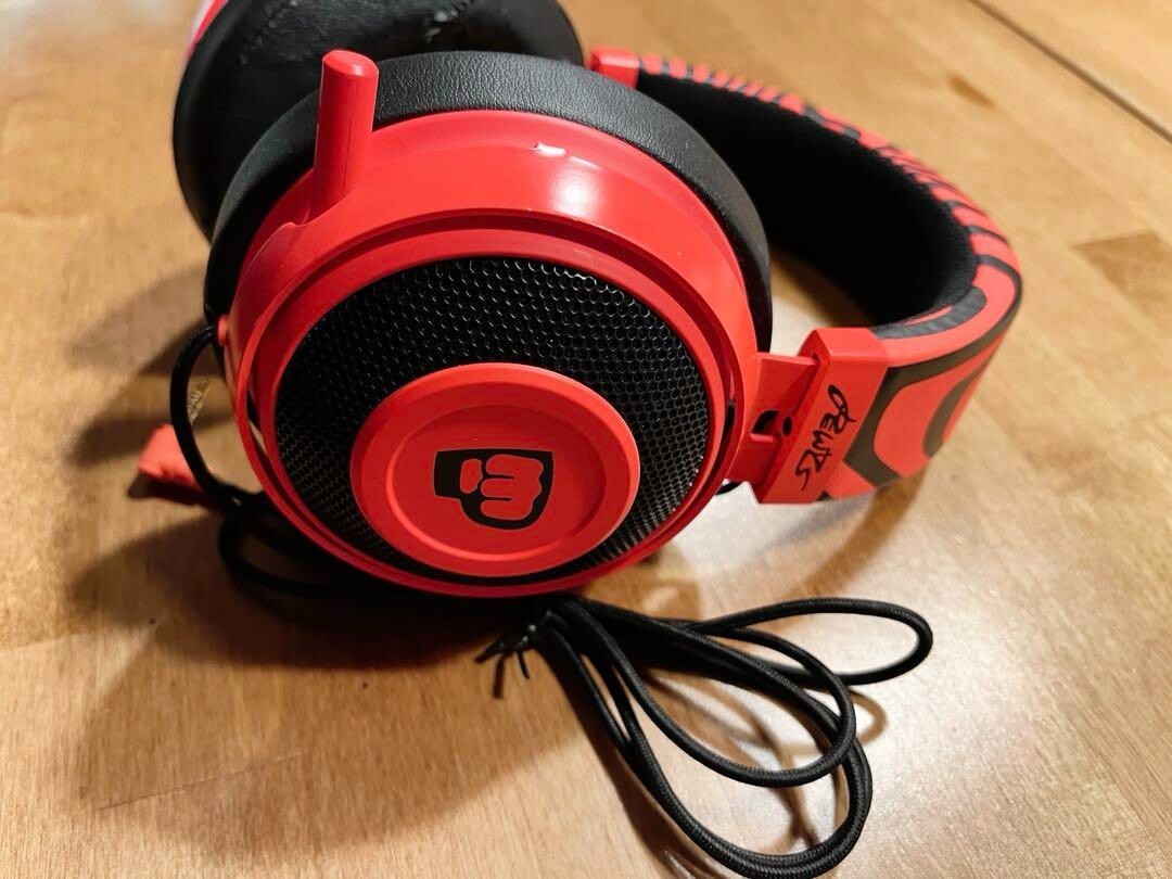 LAZER - Razer nari ultimate pew die pie　現在入手不可 Razer Nari Ultimate - Pewdiepie Limited Edition Headset | eBay