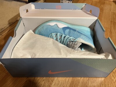 kd 12 blue gaze on feet