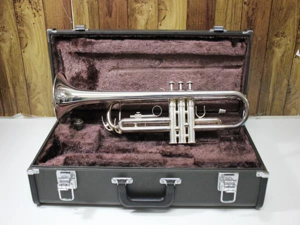 Yamaha YTR-2335 TRUMPET Beginner Silver Brass YTR 2335 W/Case Free
