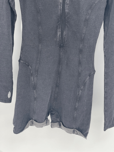 Free People Romper Jumpsuit Shorts Women Small Black Charcoal Gray Long Sleeve - Picture 3 of 12