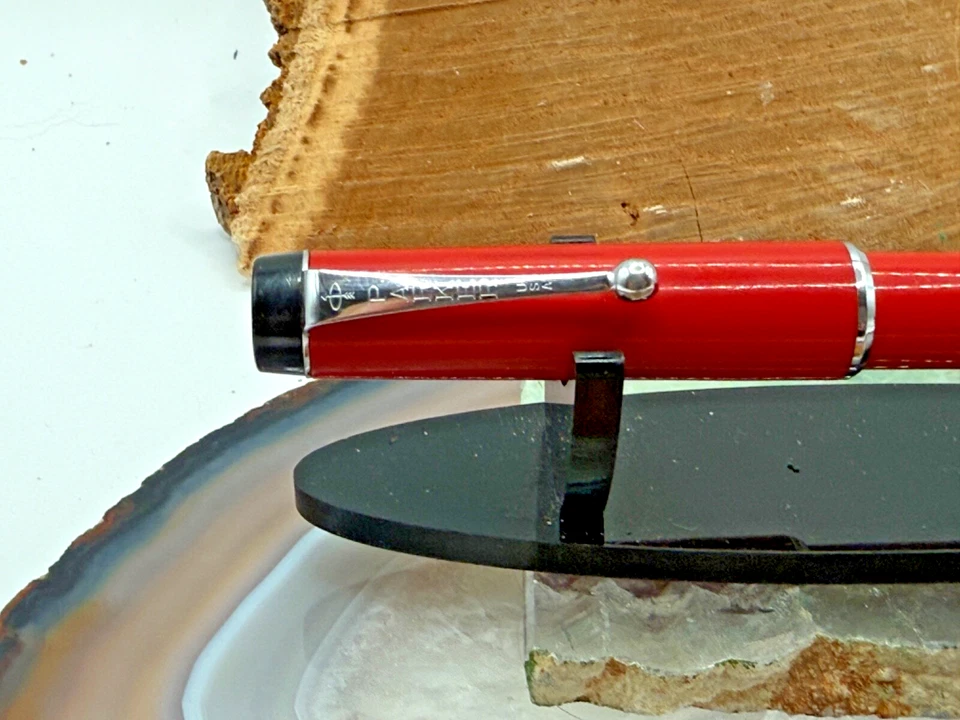 Bolígrafo Parker Duofold Big Red--1237,25 Foto 2 de 4