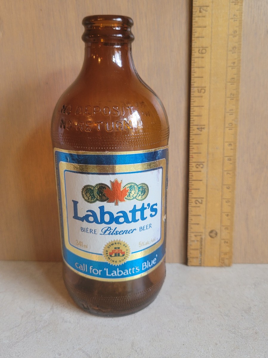 LABATT's BLUE 1970s Stubby Beer Bottle Paper label Embossed NO