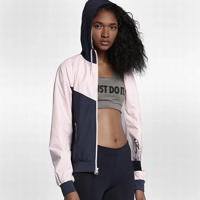 Nike WOMEN'S Sportswear Windrunner Pearl Pink/Obsidian SIZE LARGE