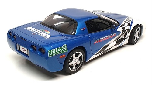 UT Models Scala 1/18 91123G - Chevrolet Corvette Daytona International Speedway - Foto 2 di 5