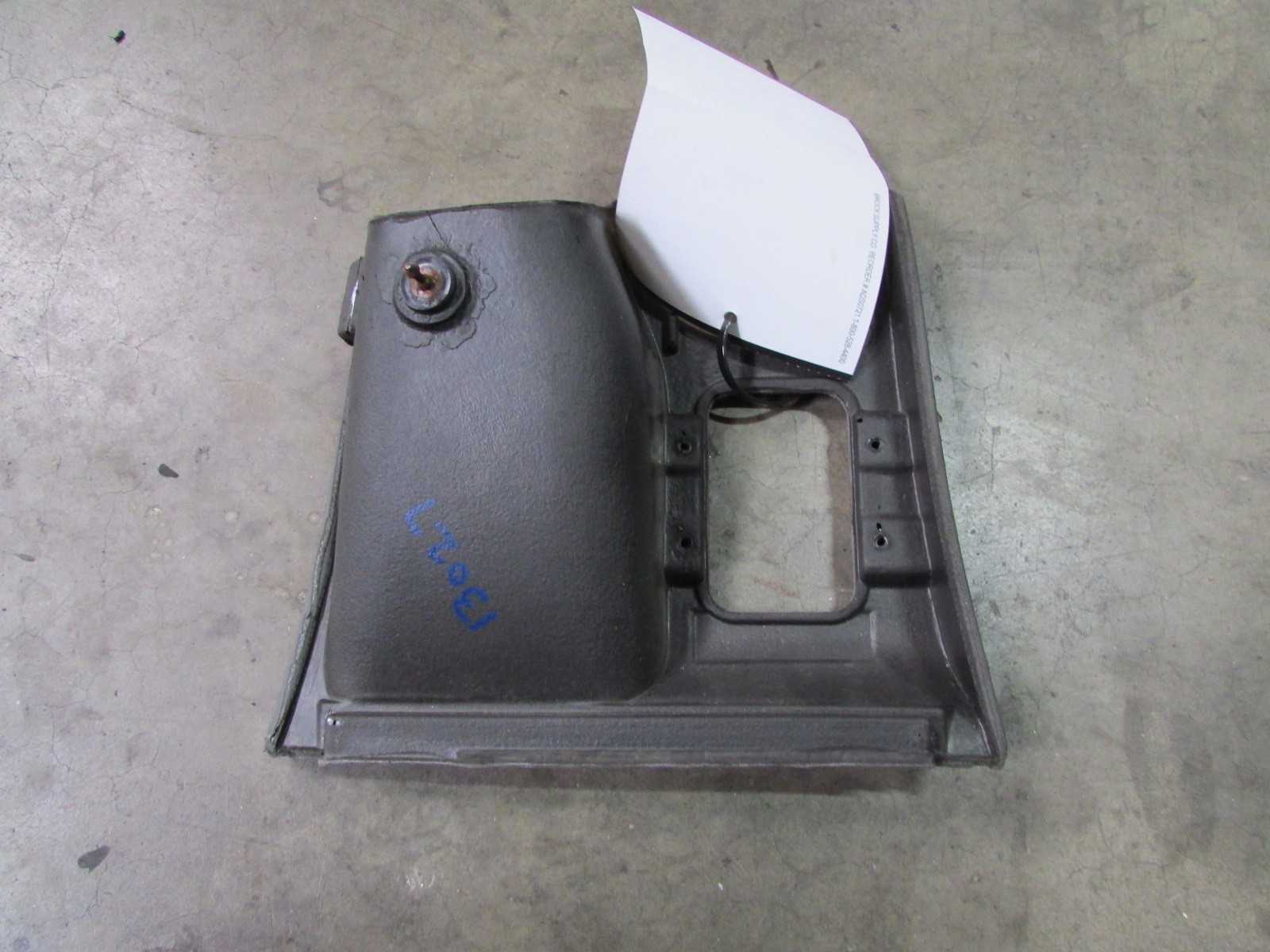 Maserati Quattroporte, Center Console Trim, Grey, Some Scuffs, P/N 981307516