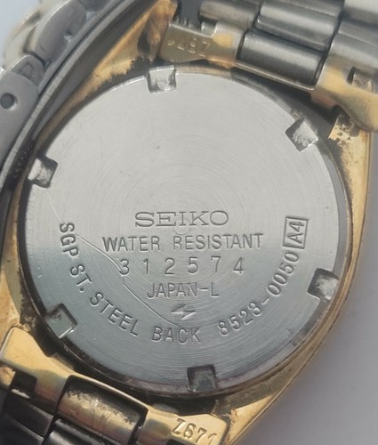 Vintage Seiko Quartz Watch.#312574. Scratched Glass. Needs Battery. - 第 2/4 張圖片