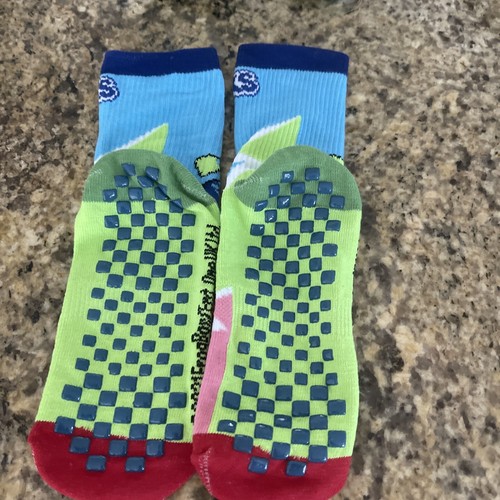 2 Pair PJ MASKS Sky Zone Trampoline Park Non-Slip Grip Bottom Ankle Child Socks - Picture 4 of 7
