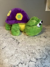 Peluche Peek-A-Boo grande verde y púrpura tortuga limpio 12 pulgadas de largo