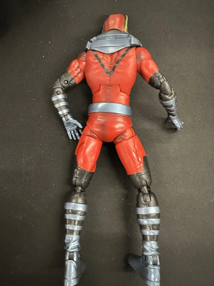 Figura de acción Marvel Universe Skrull Giant Man 12" Hasbro 2009 como está Foto 2 de 4