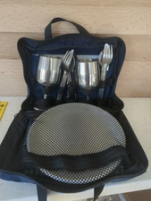 Travel Smith Picnic Set for Two- plates, cutlery, napkins, wine glasses, cloth