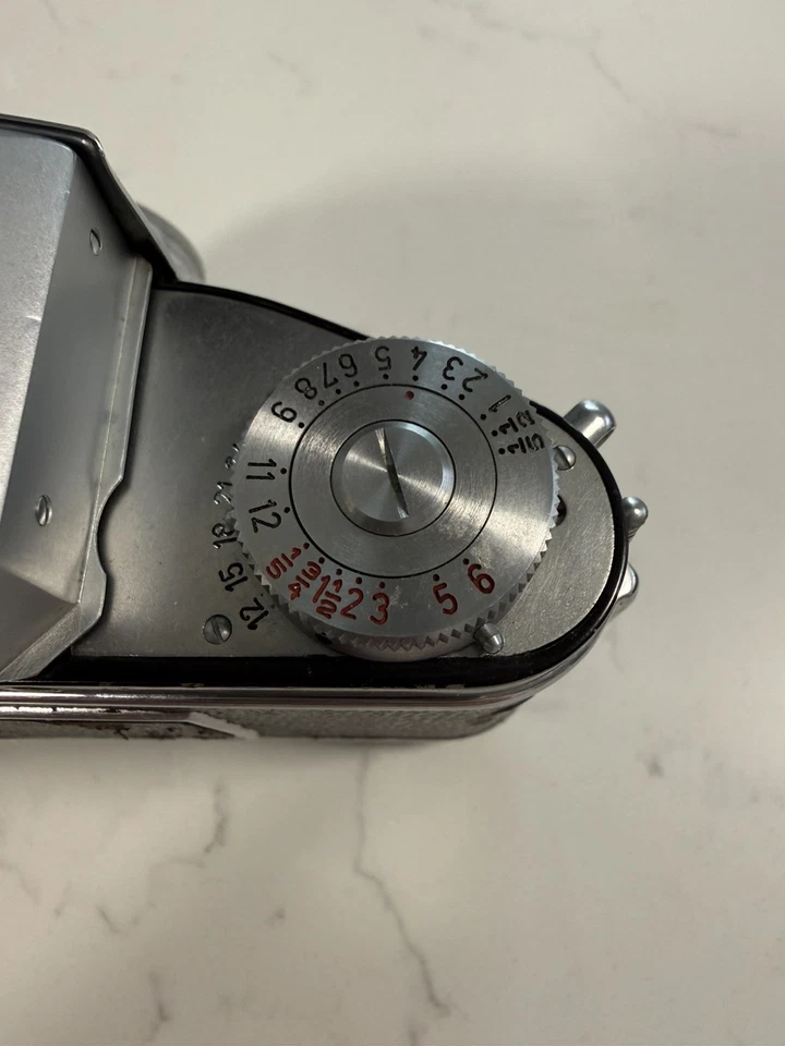 Cámara SLR Exakta Varex VX 50 mm f1,9 Ihagee Dresden Alemania 35 mm Foto 4 de 4