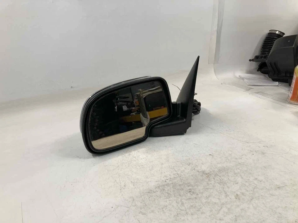 Espejo de puerta izquierdo usado se adapta a: GMC Yukon Power Left Grade A 2005 Foto 2 de 4