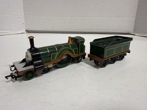 katsumi BACHMANN エミリー アニー クララベル Unboxing the Bachmann Emily From 'Thomas & Friends' - YouTube