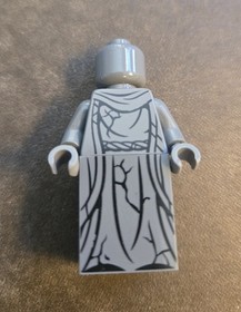 Lego Dol Guldur Statue The Hobbit  Mini figure 