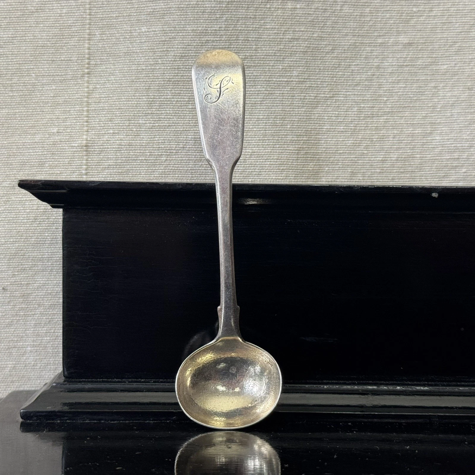Antique Georgian Sterling Silver Fiddle Sauce Ladle, James Beebe, 1829, London
Opens in a new window