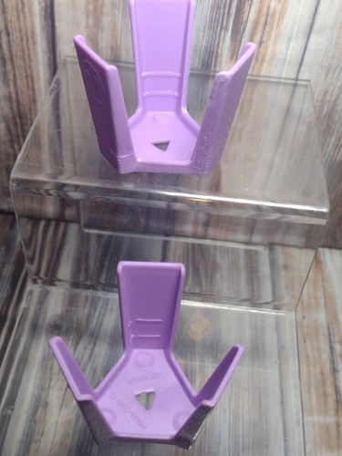 Barbie Club Chelsea Camper Doll 2 Logo Campfire Stools Stackable Set Purple - Afbeelding 11 van 13