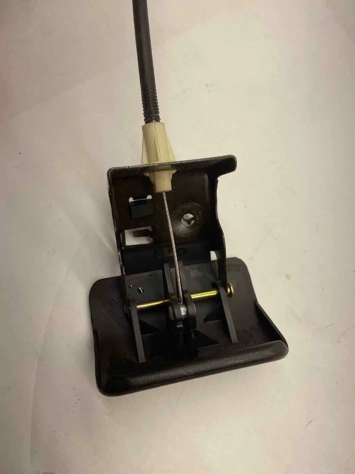 2002 CHEVROLET TAHOE Emergency Pull Parking Brake Release Lever Wagon 5.3L A/T G - Image 4 of 4