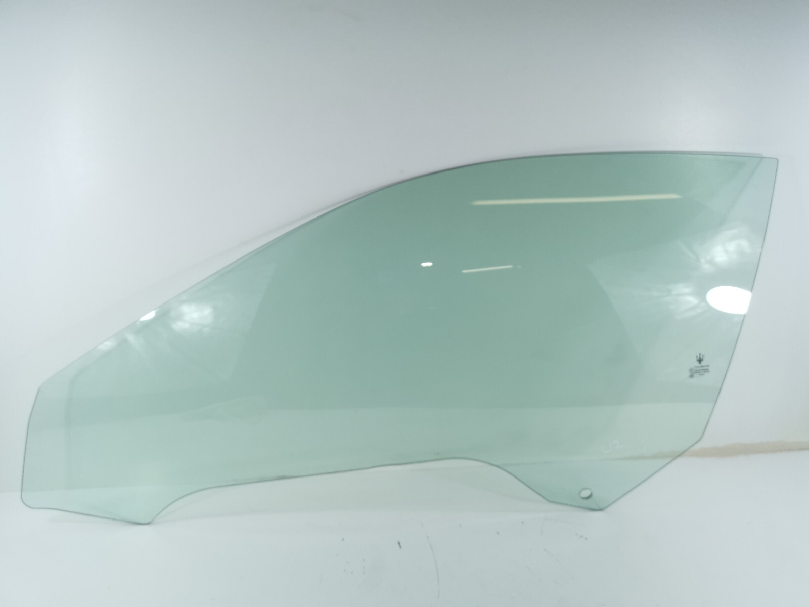 08-19 Maserati GranTurismo M145 Door Window Glass Front Left Driver Side OEM