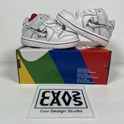 Nike SB Dunk Low Pro x Oski Nike SB Dunk Low Pro x Oski