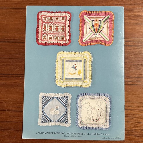 VTG 1983 CRAFT HOW TO BOOKLET RIBBONS & LACE COUNTED CROSS STITCH PILLOWS - Picture 3 of 3