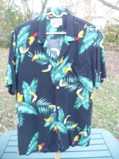 Paradise Found Hawaiian Shirt Toucan Birds Men's Med  Very Clean