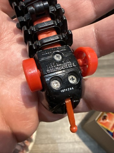 Hot Wheels 2014 Mutant Machines Scorpedo - Picture 6 of 6