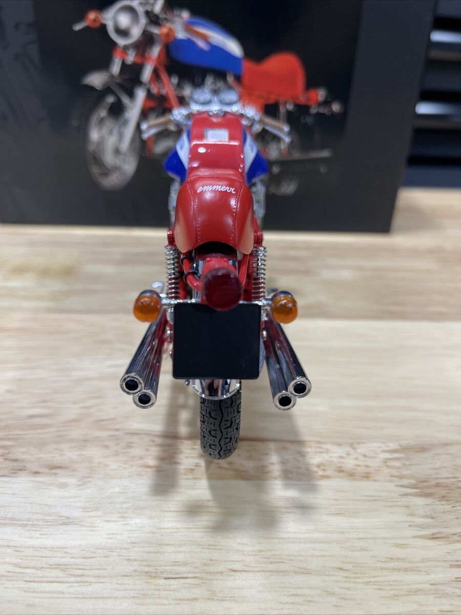 MINICHAMPS 1/12 MV Agusta 750S Classic Bike Series no.19 MINICHAMPS 1/12 MV Agusta 750S Classic Bike Series no.19