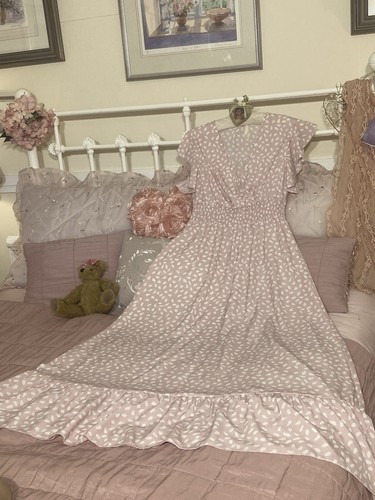 Vintage Style Hippy Boho Fairy Flutter Sleeve Ruffled Gypsy Festival Maxi Dress - Picture 18 of 23