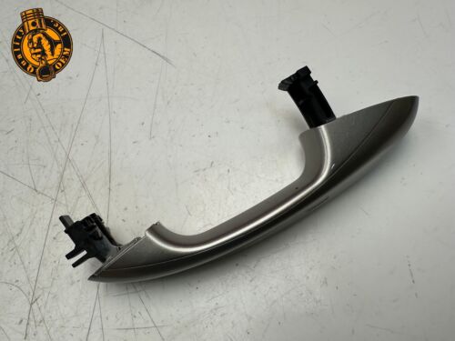 2020-2024 MERCEDES A CLA GLA GLB GLC GLE GLS FRONT / REAR RIGHT DOOR HANDLE OEM - Picture 4 of 8